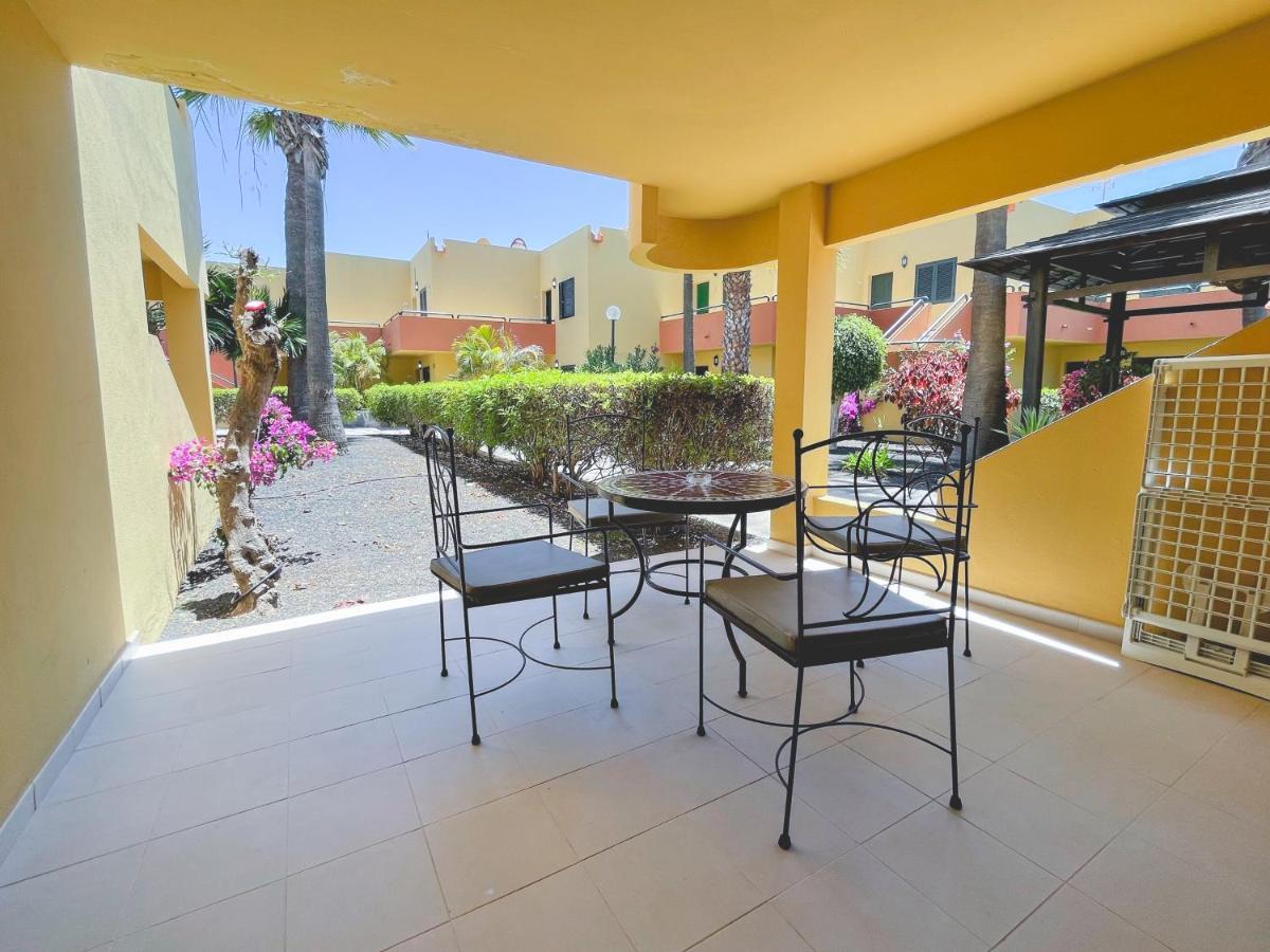 Seaside Apartment Corralejo : A Cozy Holiday Home In A Peaceful Well Located Green Complex Extérieur photo