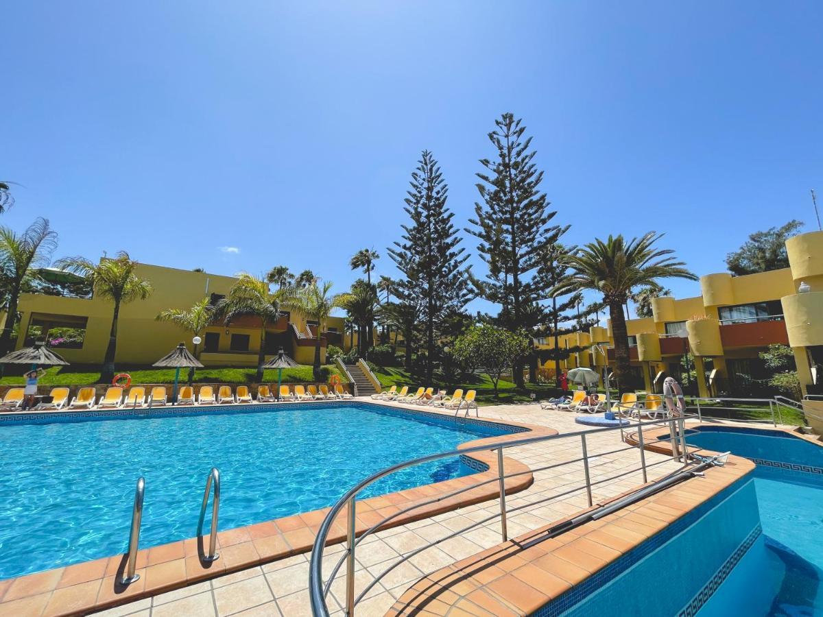 Seaside Apartment Corralejo : A Cozy Holiday Home In A Peaceful Well Located Green Complex Extérieur photo